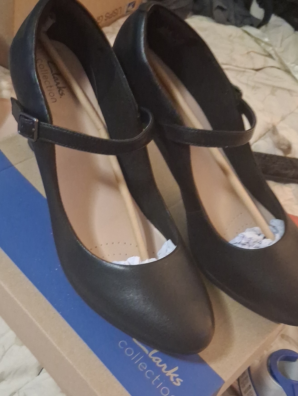 Clarks Ambyr Shine  Black T-Strap Pointed Toe Pumps